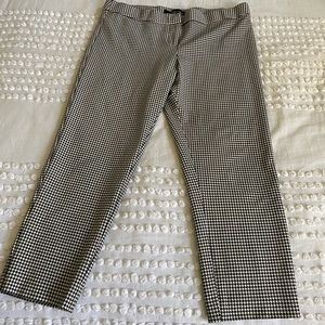 Women’s slacks, Amanda & Chelsea, size 14 houndstooth pattern
